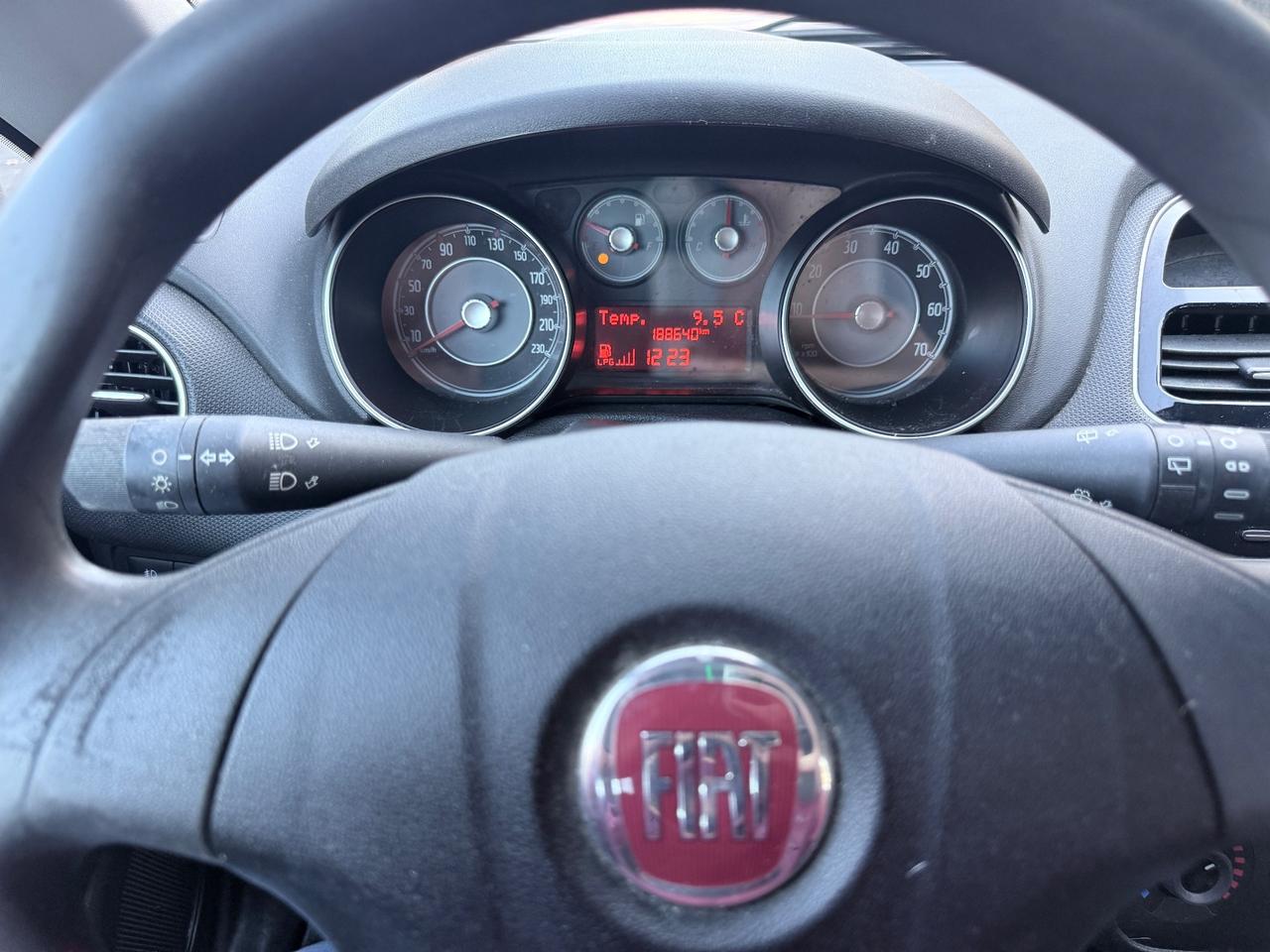 Fiat Punto 1.4 8V 5 porte Easypower Lounge