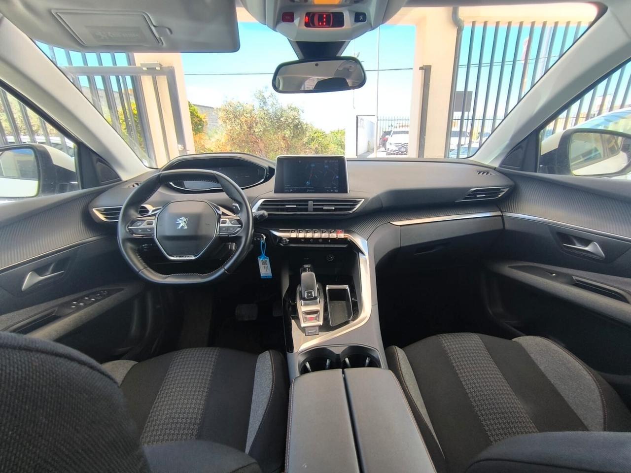 Peugeot 3008 BlueHDi 130 S&S EAT8 Business 2020