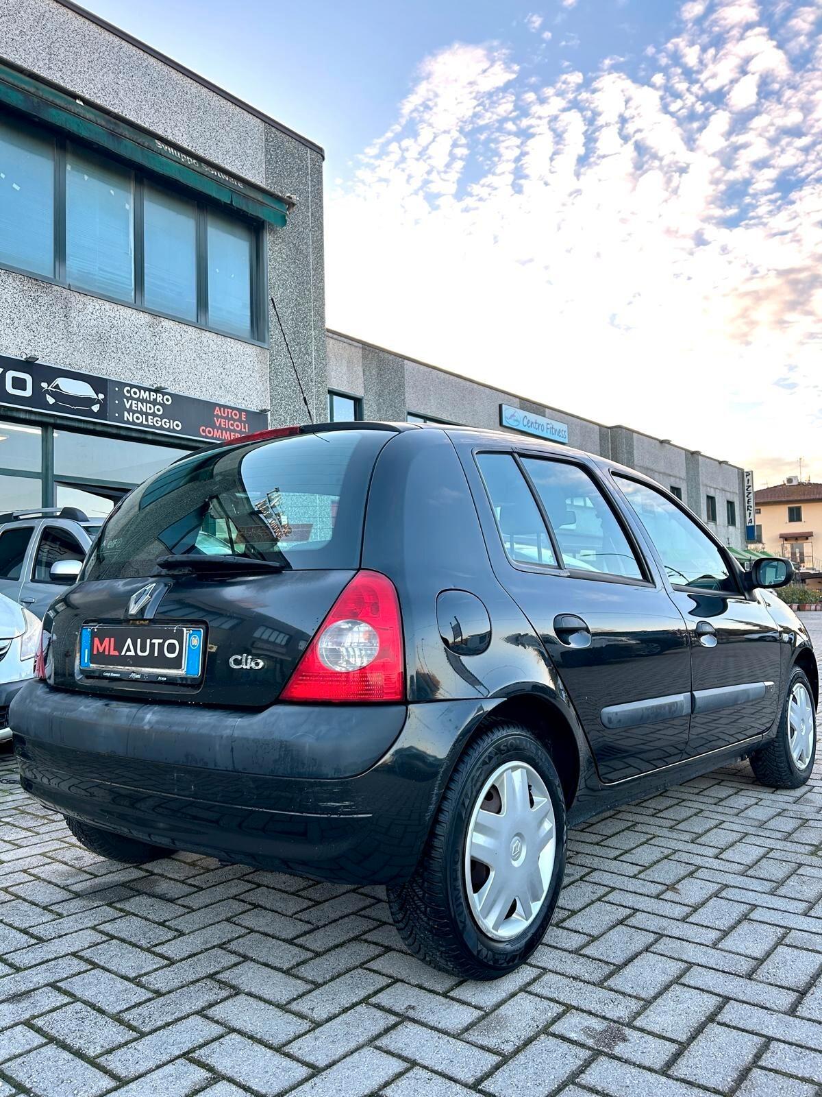 Renault Clio 1.4 16V 5 porte Confort - ok neopatentato