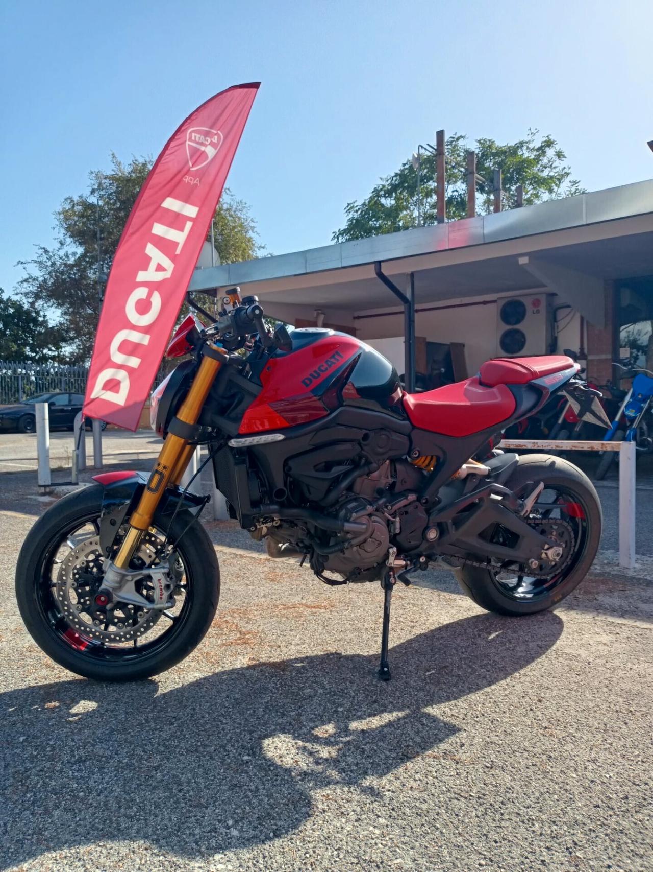 Ducati Monster 937 SP