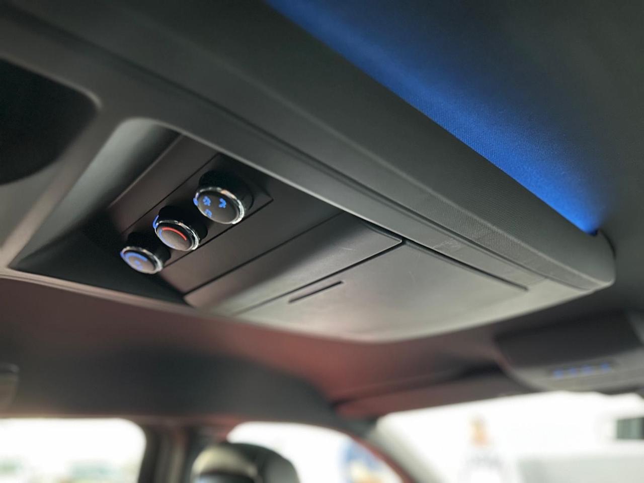 Lancia Voyager 2.8 Turbodiesel S 177 CV