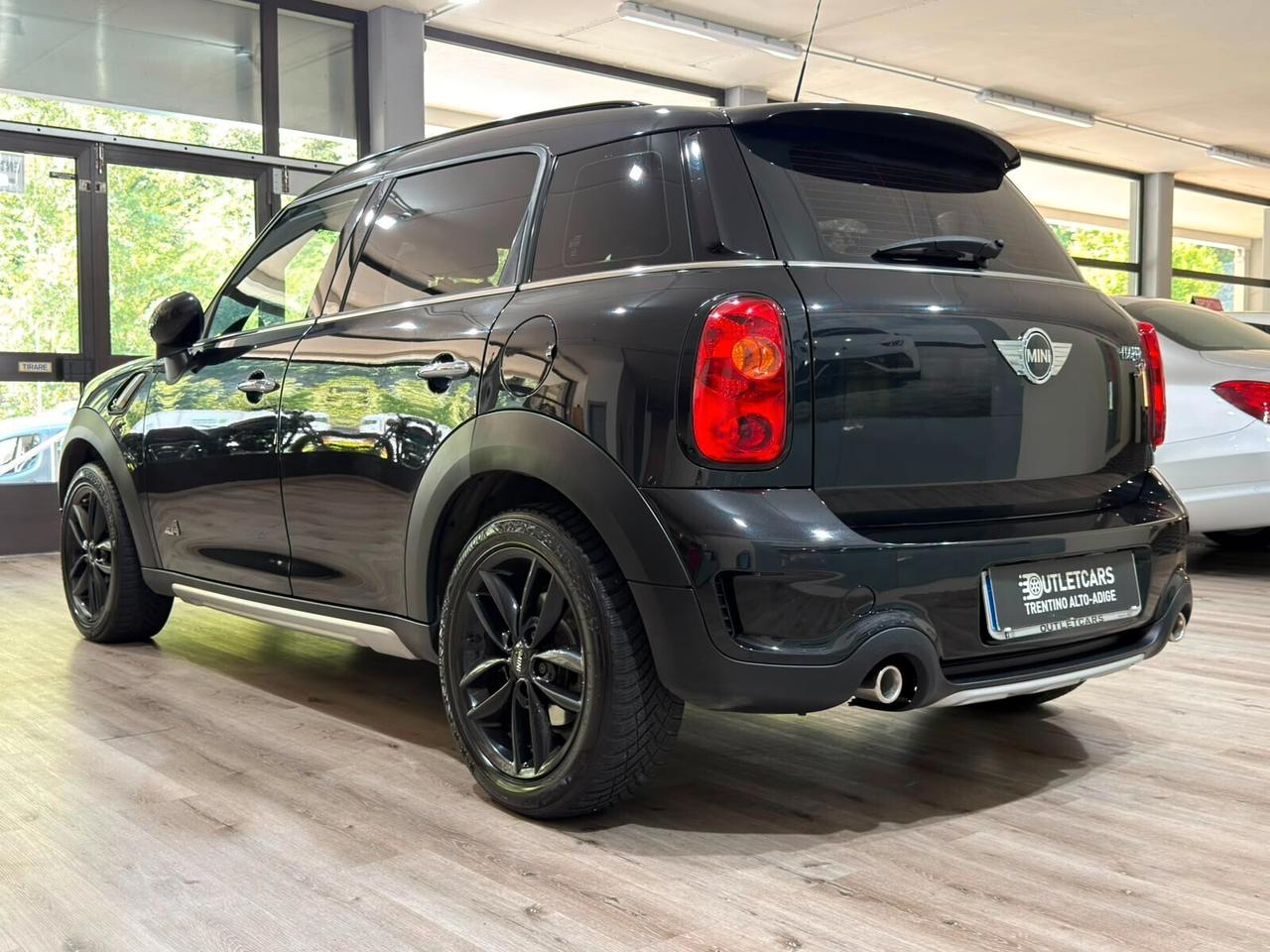MINI COUNTRYMAN SD 2.0 ALL4 AUTOMATICA