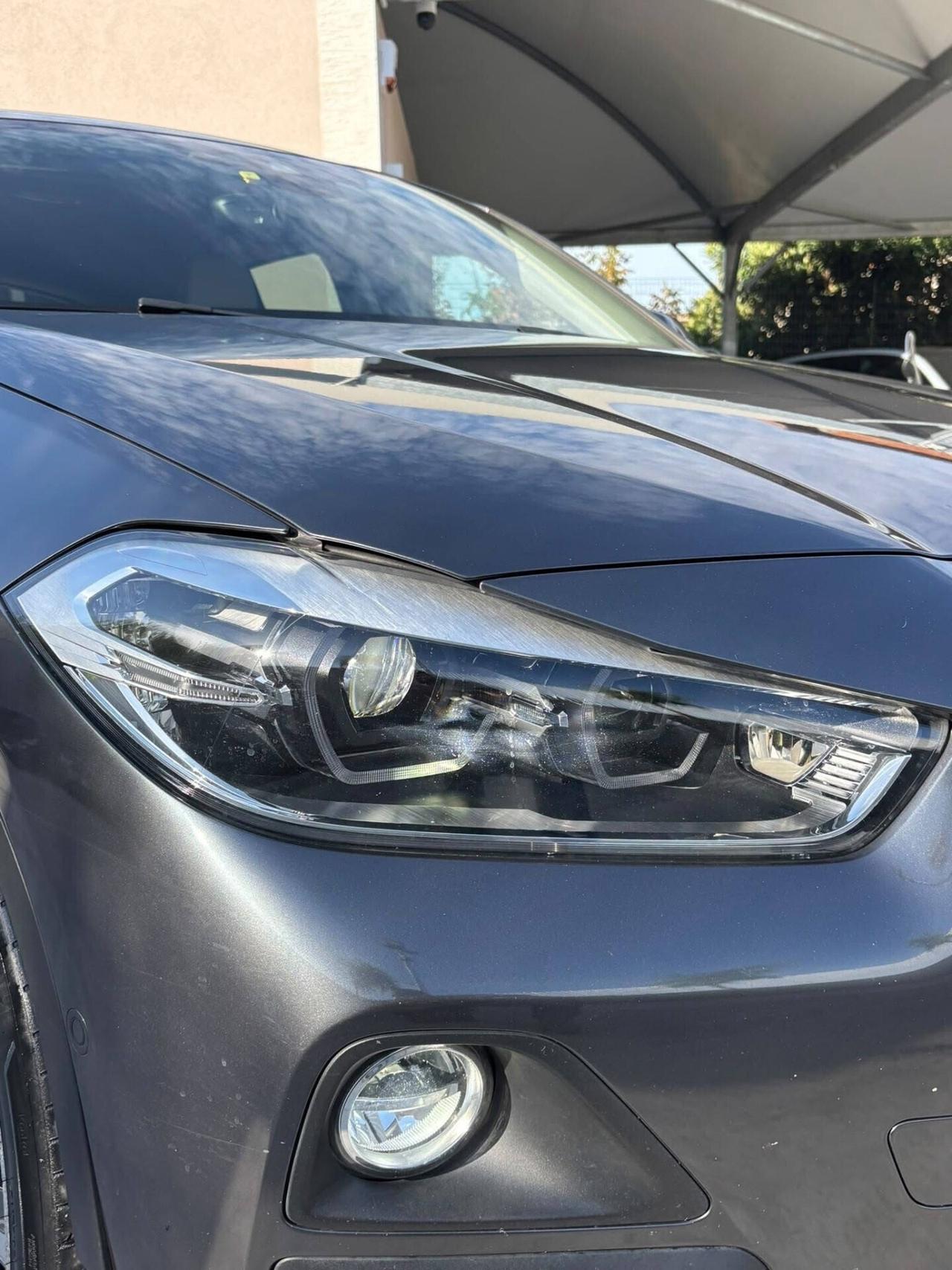 Bmw X2 xDrive20d sport •*•*•*
