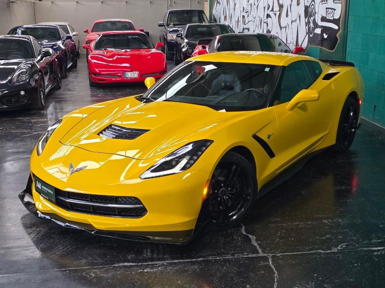 Chevrolet Corvette Stingray 6.2 V8 Z51 2LT