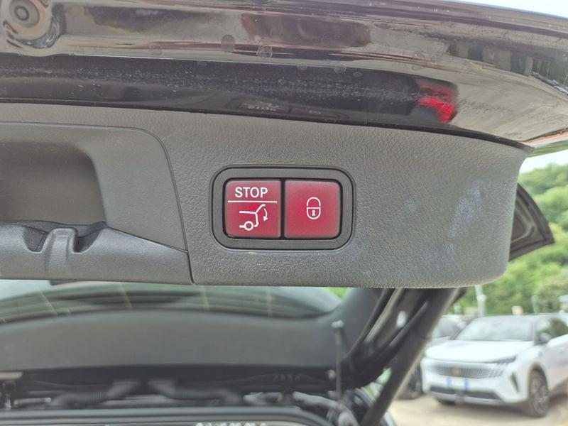 Mercedes-Benz GLA 180 Progressive Advanced Plus auto
