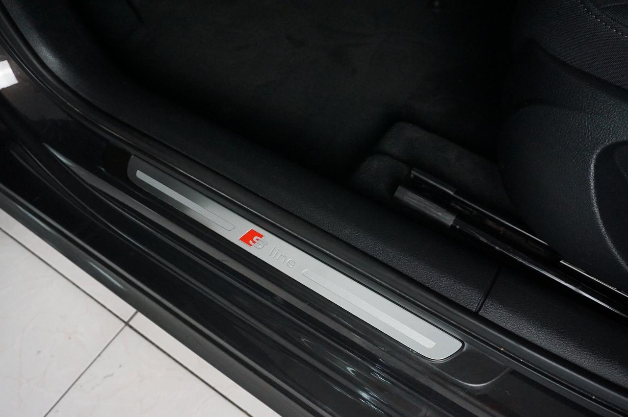 Audi A3 1.6 TDI clean diesel S Line