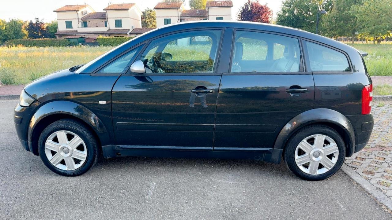Audi A2 1.4 16V Top