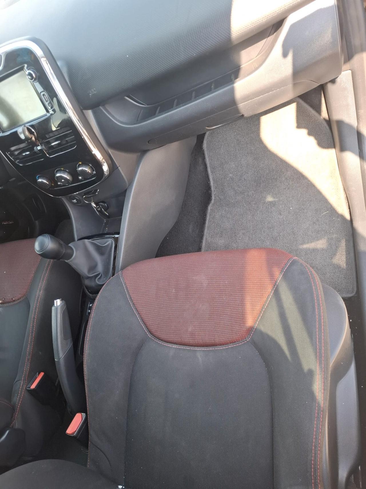 Renault Clio 1.2 75CV 5 porte Live