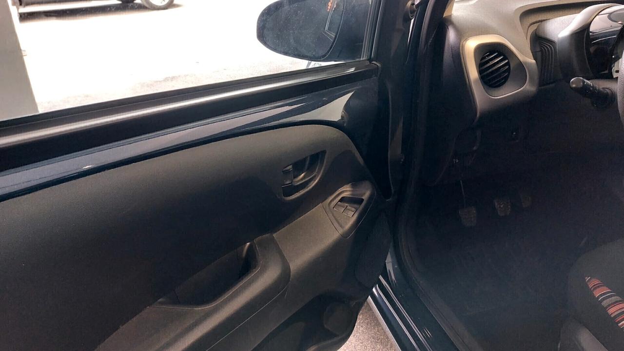 Citroen C1 VTi 68 5 porte Shine