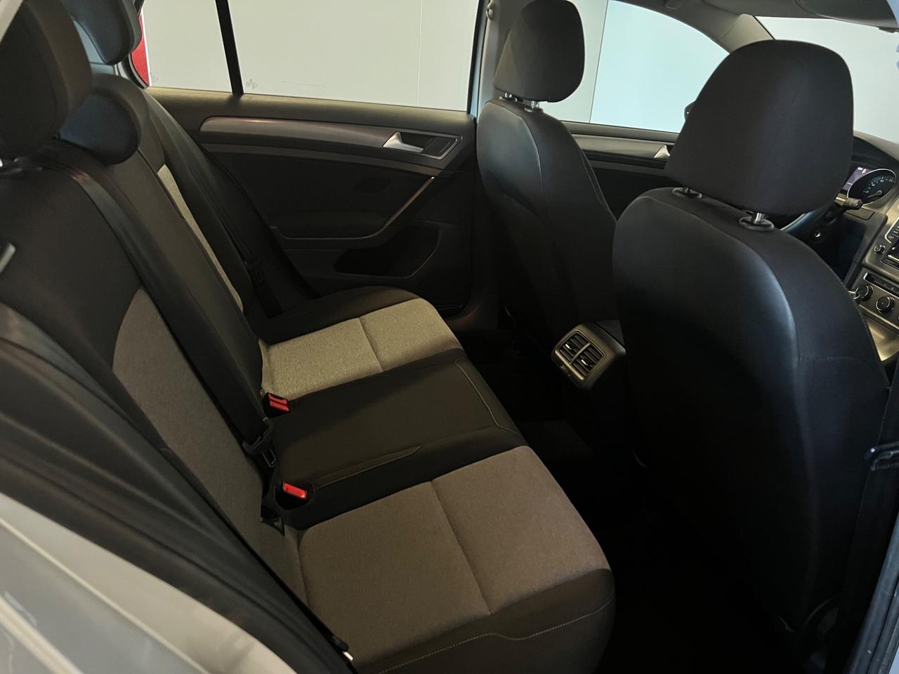 Volkswagen Golf 1.6 TDI 90 CV 5p. Trendline