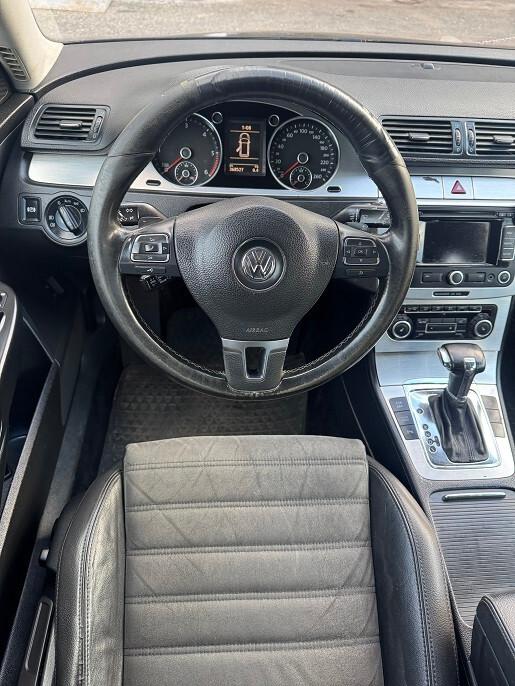 Volkswagen Passat 2.0 TDI DPF Var. DSG Comfortline