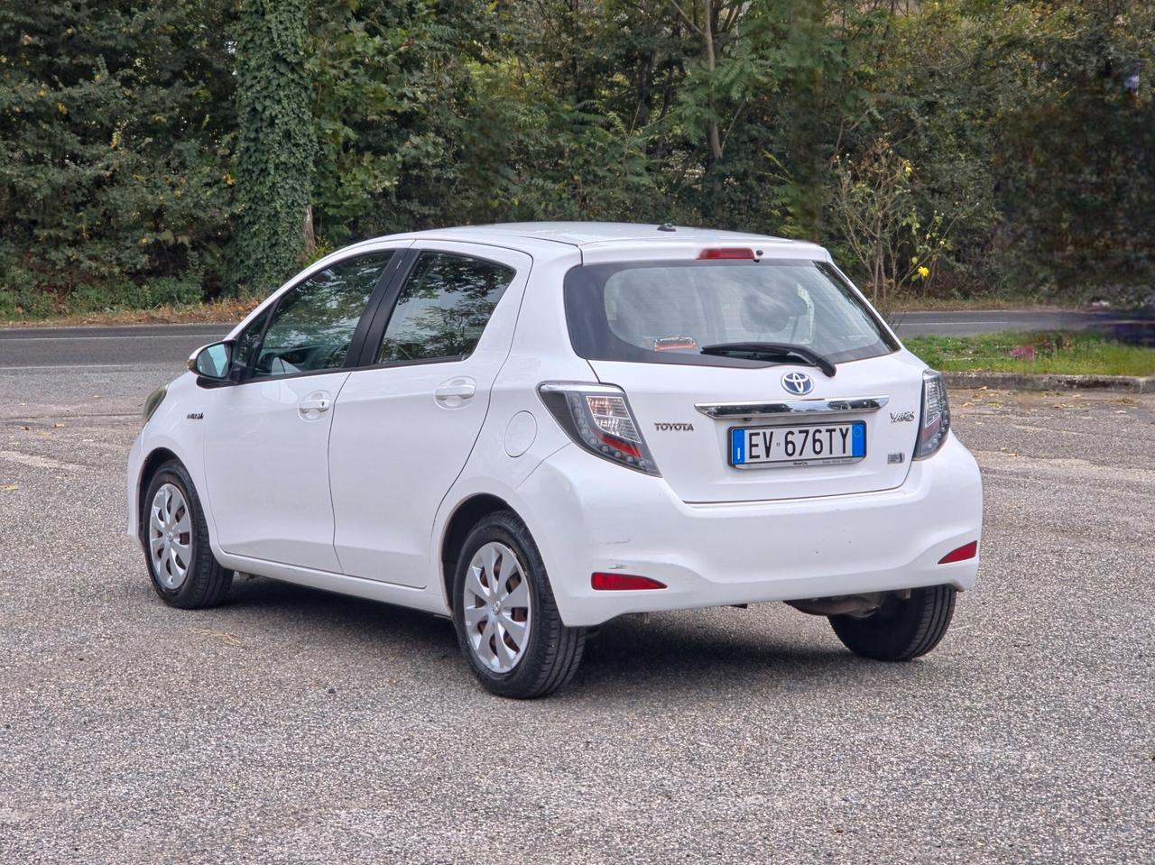 Toyota Yaris 1.5 Hybrid 5 porte Lounge 2014-E5B Automatica NEO