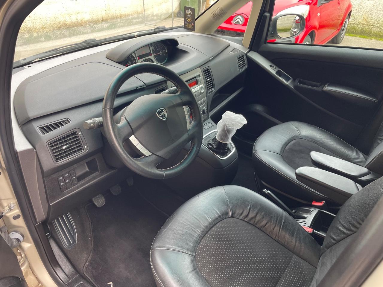 LANCIA MUSA 1.3 MULTIJET 95 CV PLATINO DAL NORD ITALIA FULL