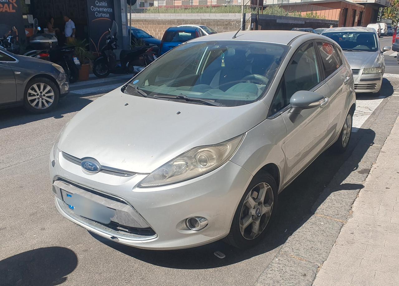 Ford Fiesta 1.2 82 CV 5 porte MOTORE DA SOSTITUIRE