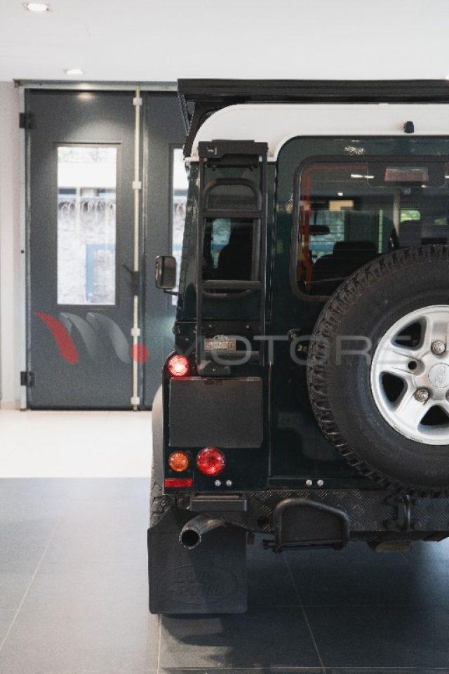 LAND ROVER Defender 110 2.2 TD SW 5P *STORICO KM*IMPECCABILE