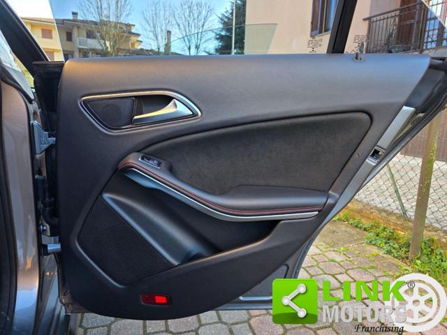 MERCEDES-BENZ CLA 180 Premium AMG