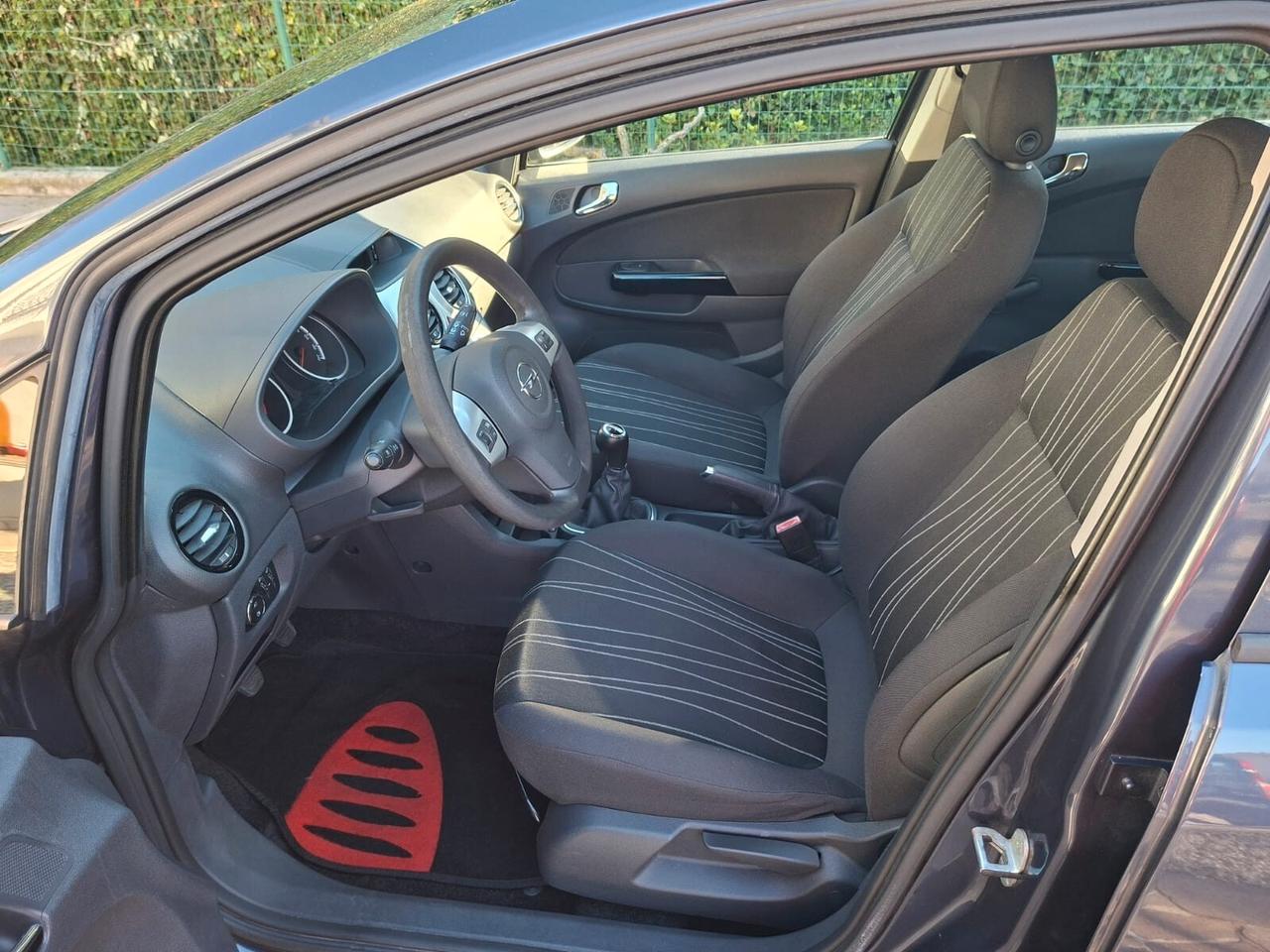 Opel Corsa 1.2 5 porte Edition