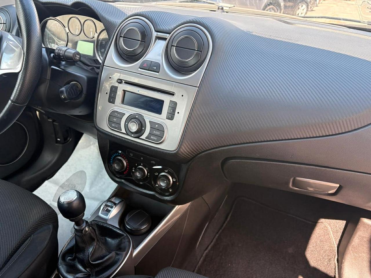 Alfa Romeo MiTo 1.4 78 CV Distinctive