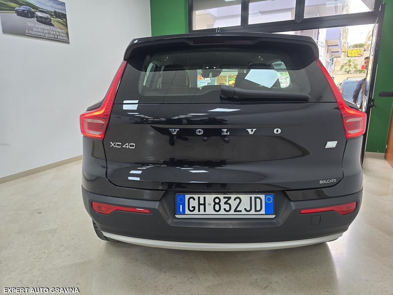 VOLVO XC40 INSCRIPTION PLUG-IN