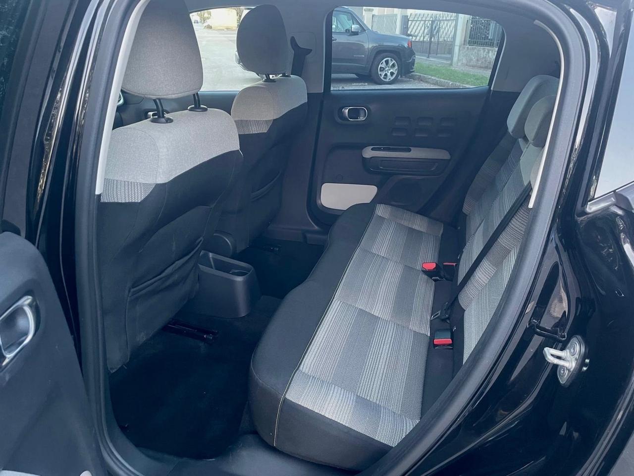 Citroen C3 PureTech 82 Shine 1.2 per Neopatentati