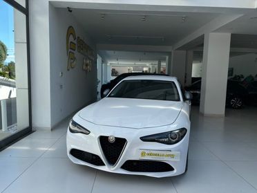 ALFA ROMEO Giulia 2.2 Turbodiesel 180 CV Super TUA DA ?199,00 MENSIL