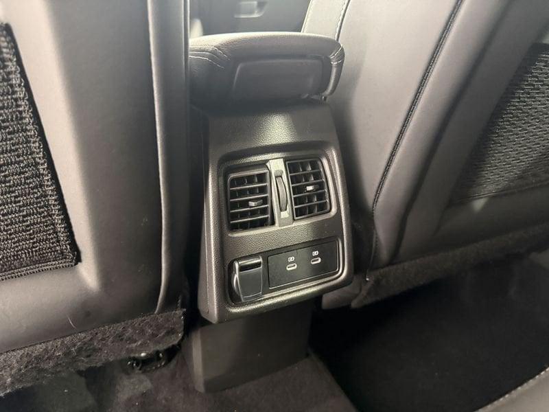 Renault Symbioz iconic full hybrid E-Tech 145cv