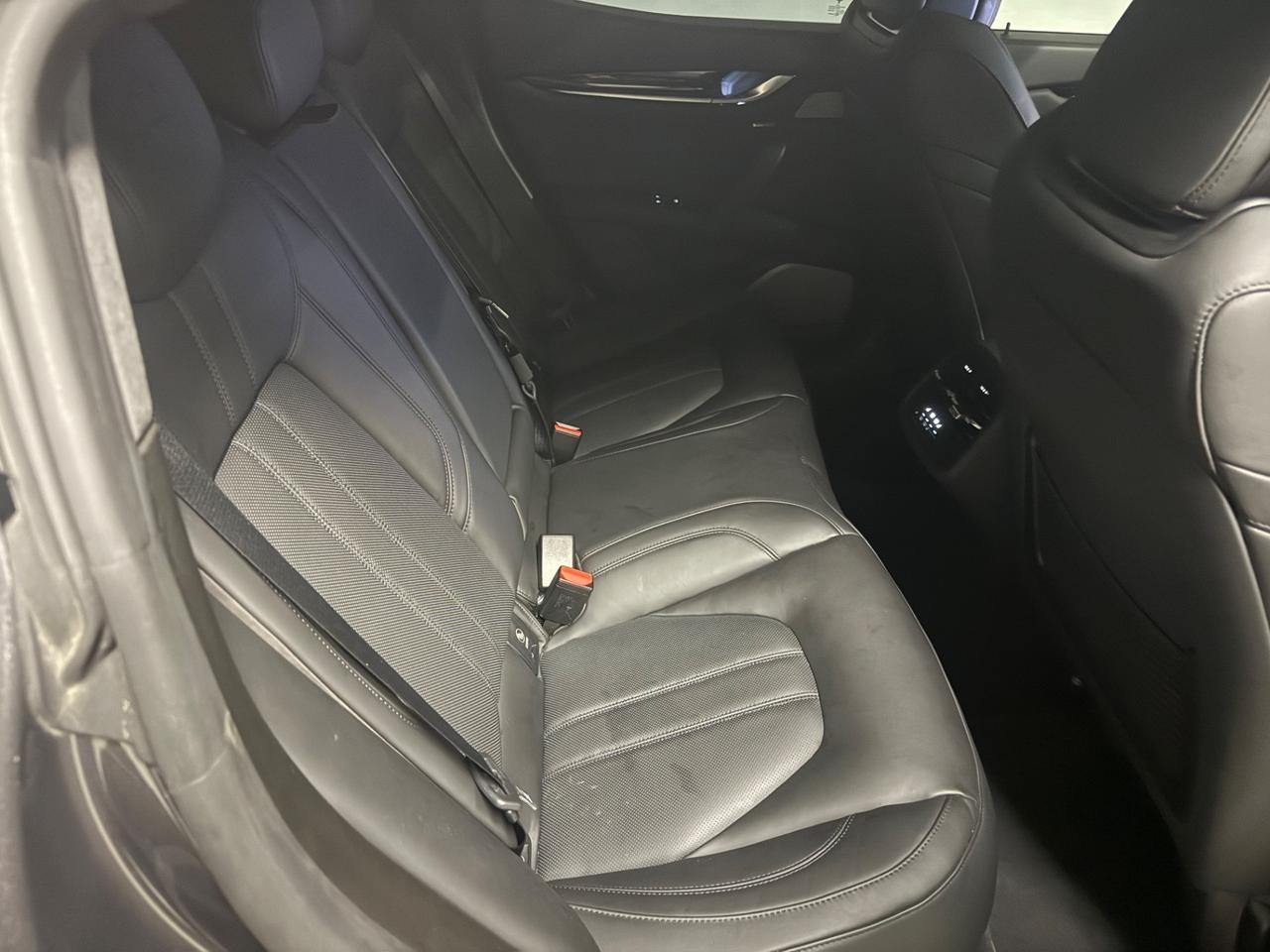 Maserati Ghibli V6 Modena