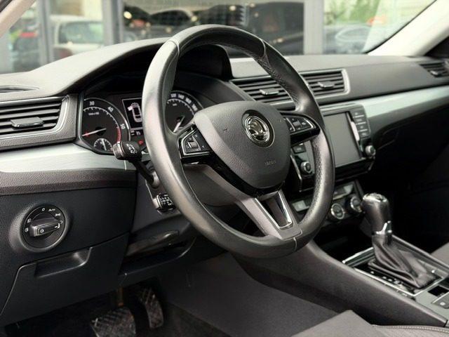 SKODA Superb 2.0 TDI 150CV DSG Wagon Style