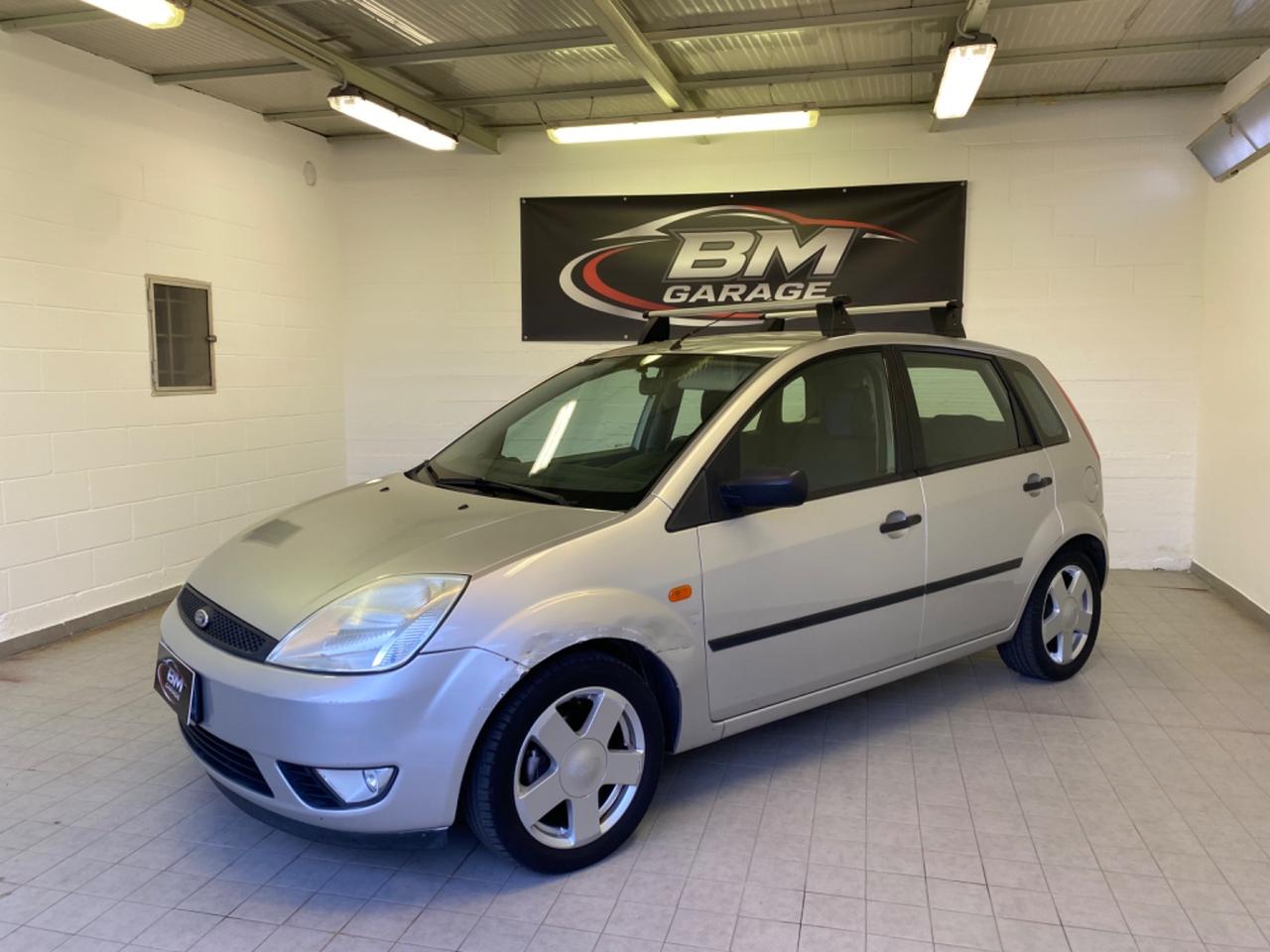 Ford Fiesta 1.4 16V 5p. Ghia