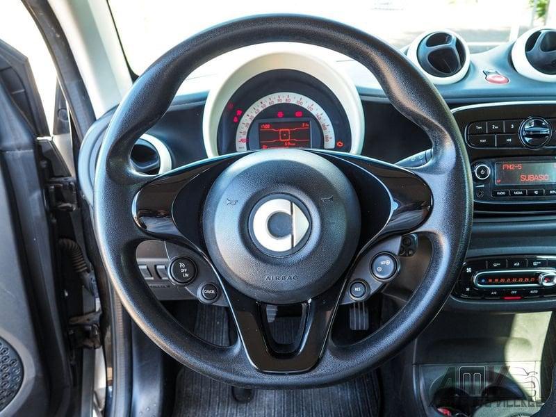 smart fortwo 1.0 70 Cv OK NEOP.-CERCHI-MANUALE