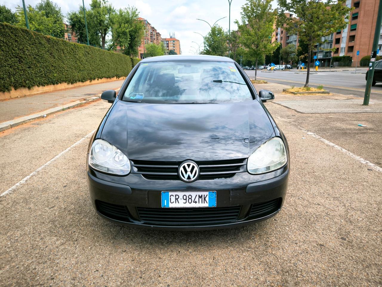 Volkswagen Golf 1.6 16V FSI 5p. Sportline