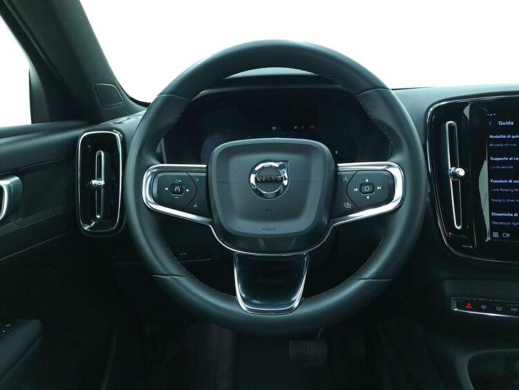 Volvo XC40 Core BR211359 2.0 Mild Hybrid 163CV