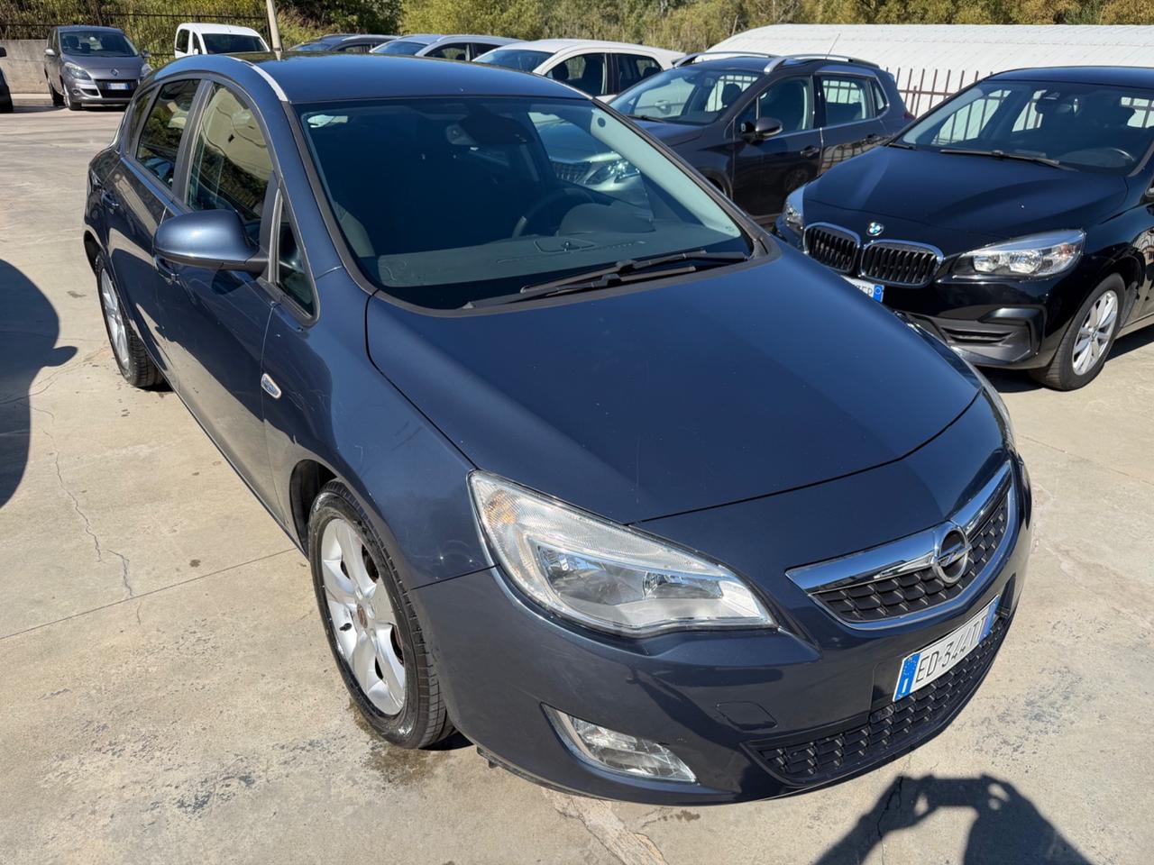 Opel Astra 1.7 CDTI 110CV 5 porte Cosmo / 174.000KM