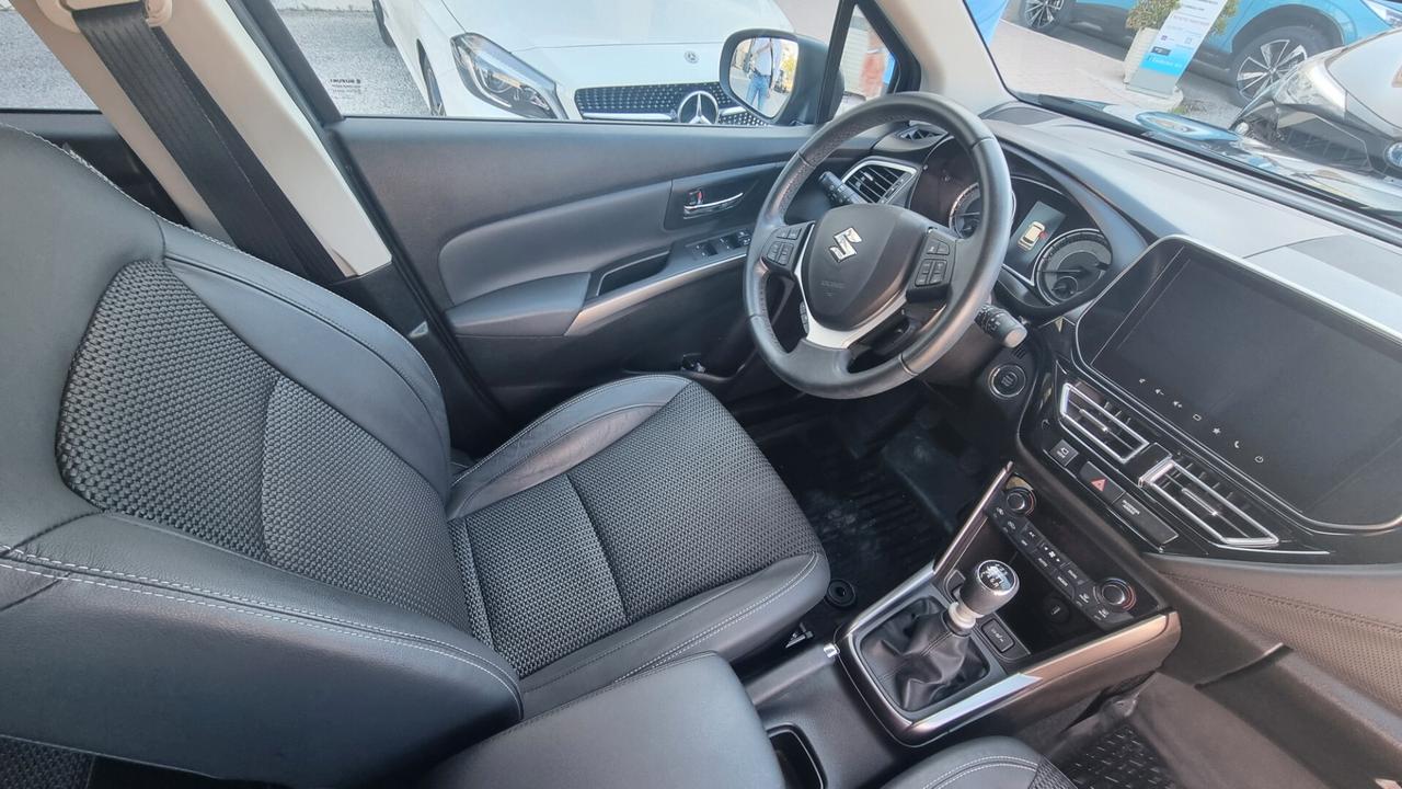 Suzuki S-Cross 1.4 Hybrid Top+
