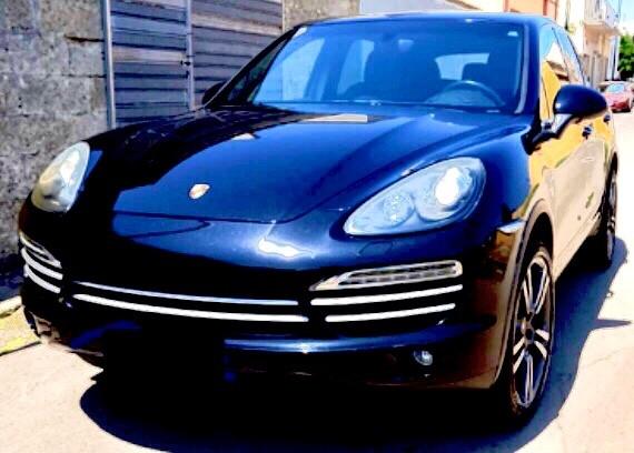 PORSCHE CAYENNE TITANIUM 3.0 DISEL