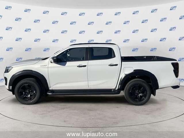 Isuzu D-Max 1.9 aut. Crew Nitro Sport Cab