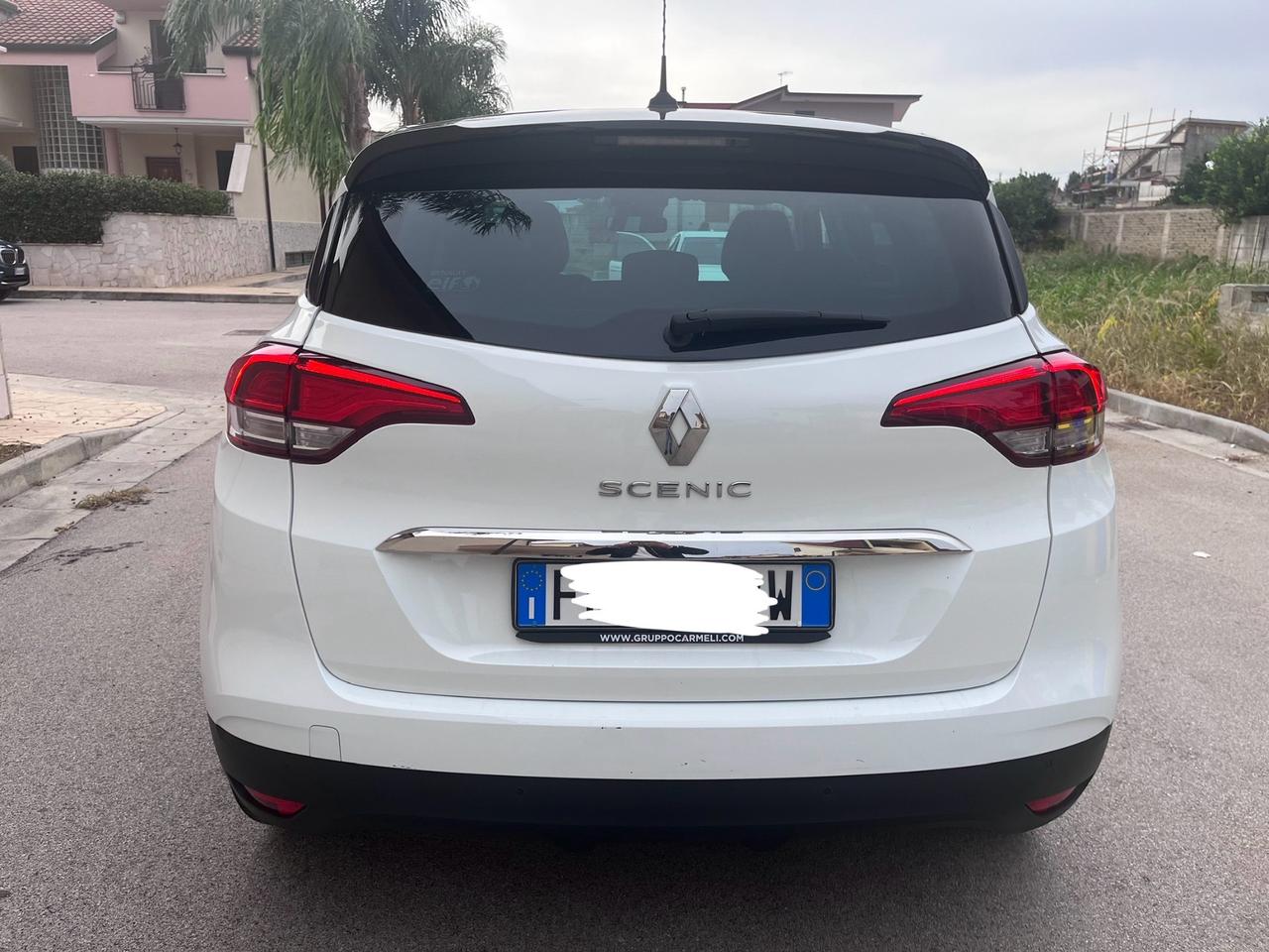 Renault Grand Scenic dCi 8V 110 CV EDC Energy Intens