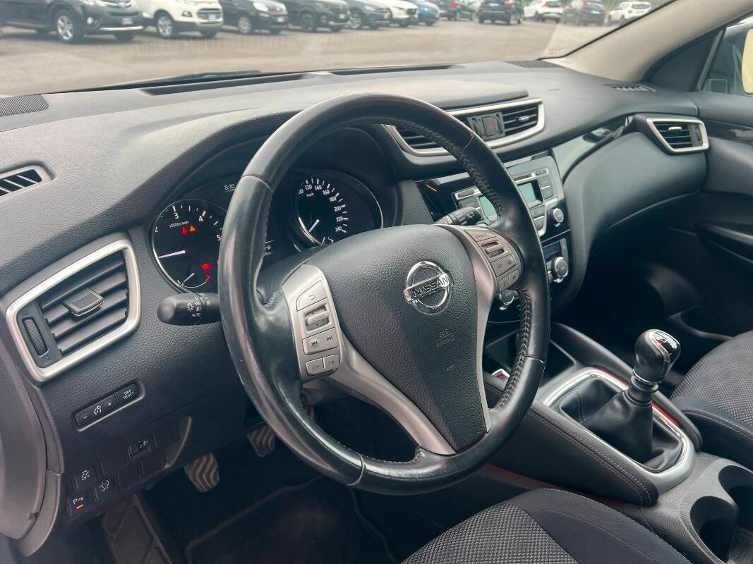 Nissan Qashqai 1.5 dci Acenta Premium 110cv