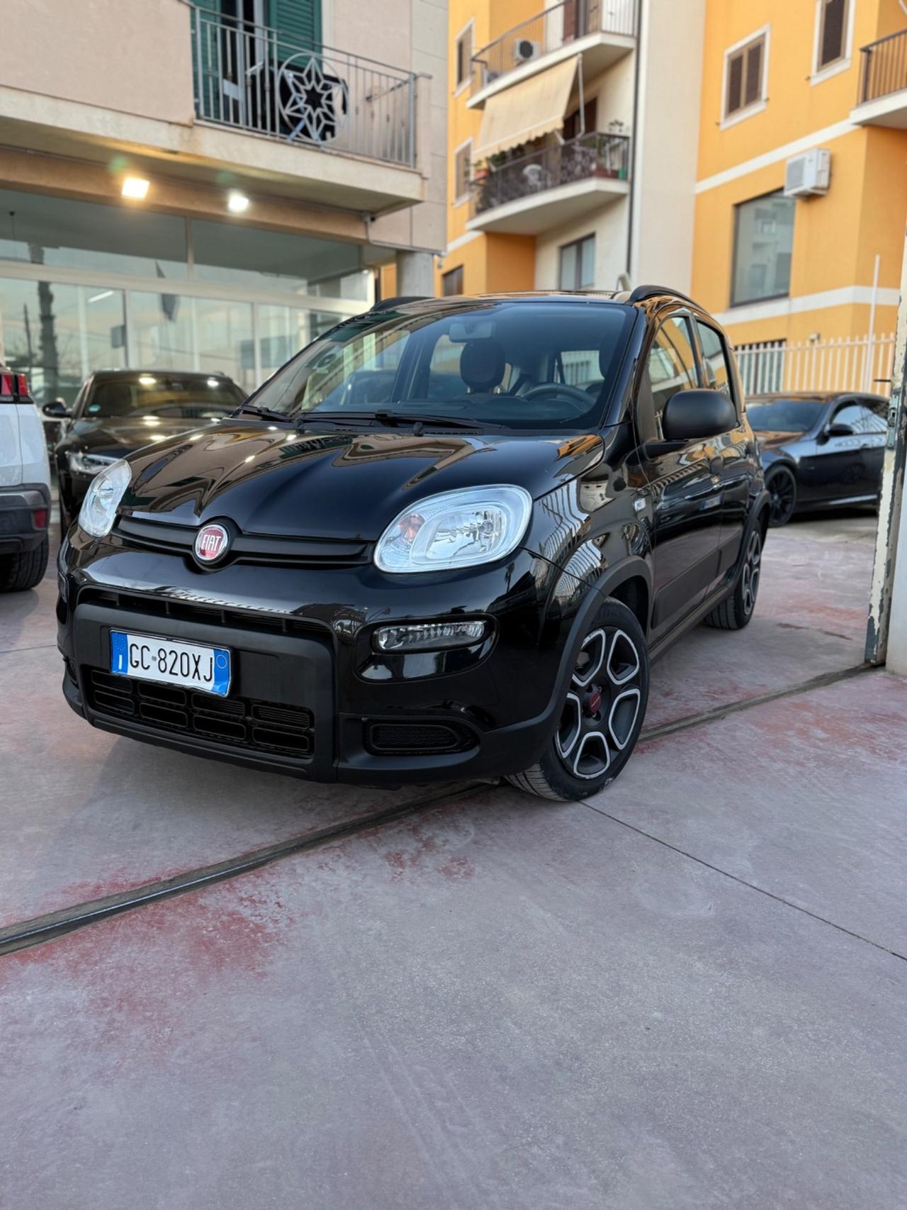 Fiat Panda Cross 1.0 FireFly S&S Hybrid