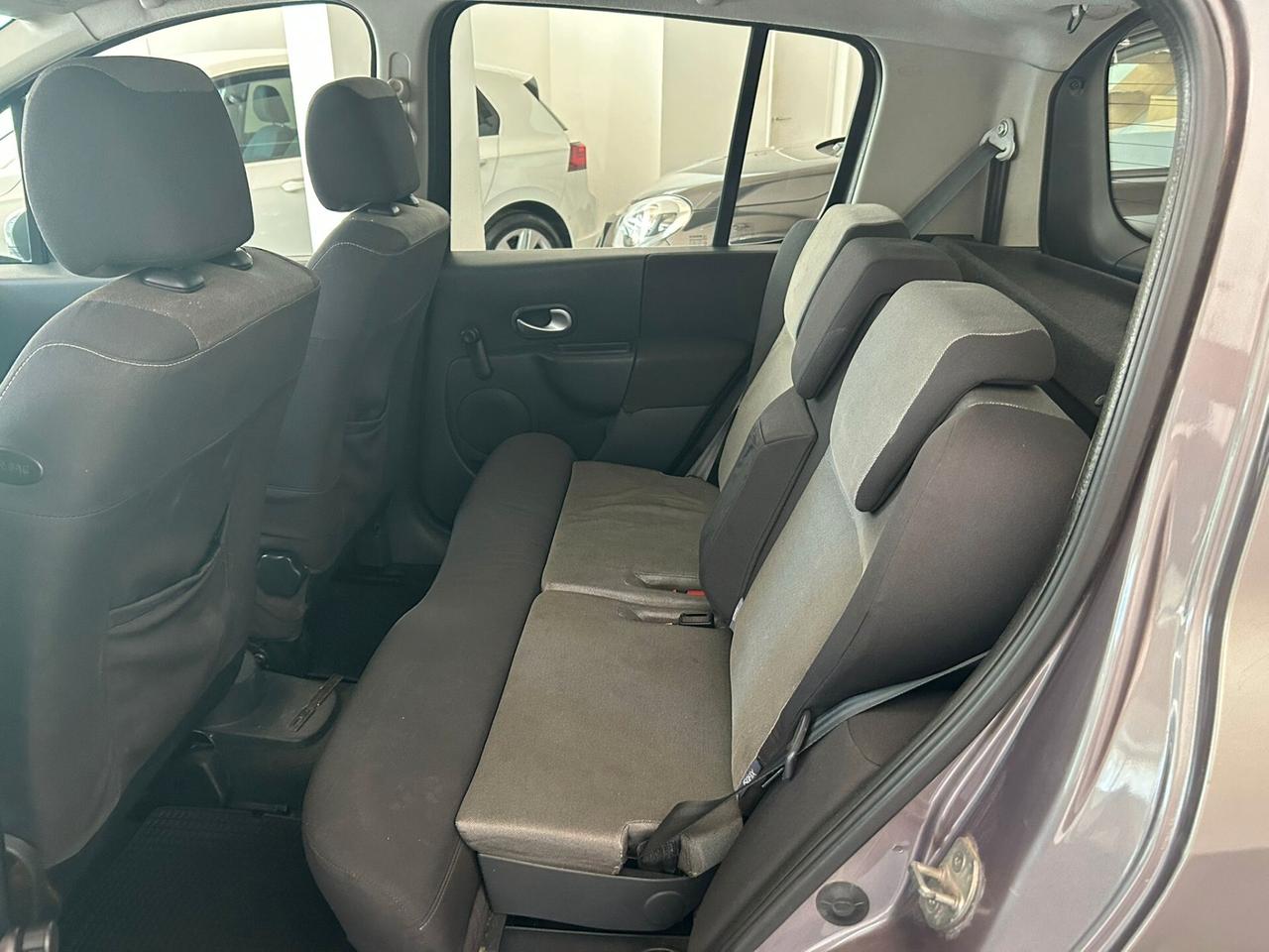 Renault Modus 1.5 dCi 70CV Neopatentati
