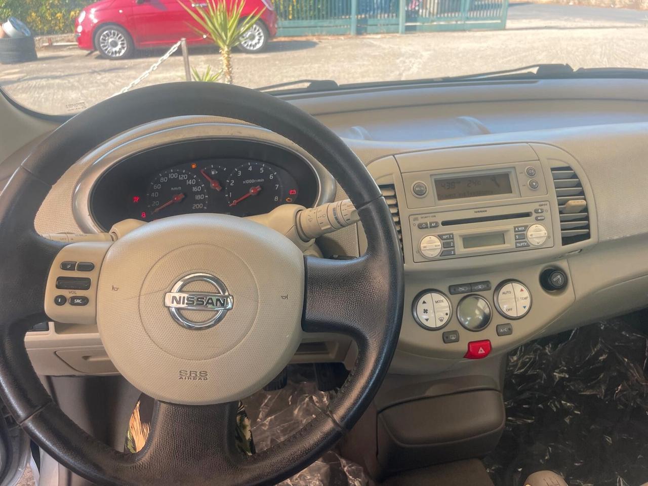 Nissan Micra 1.0 Km 163.000 Uni Pro Rate