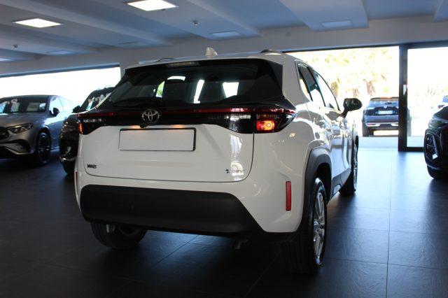 TOYOTA Yaris Cross 1.5 Hybrid 116 CV e-CVT HEV Active