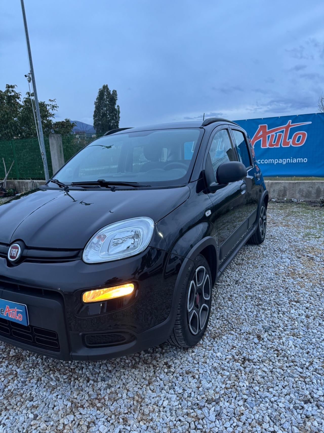 Fiat Panda 1.0 FireFly S&S Hybrid Sport