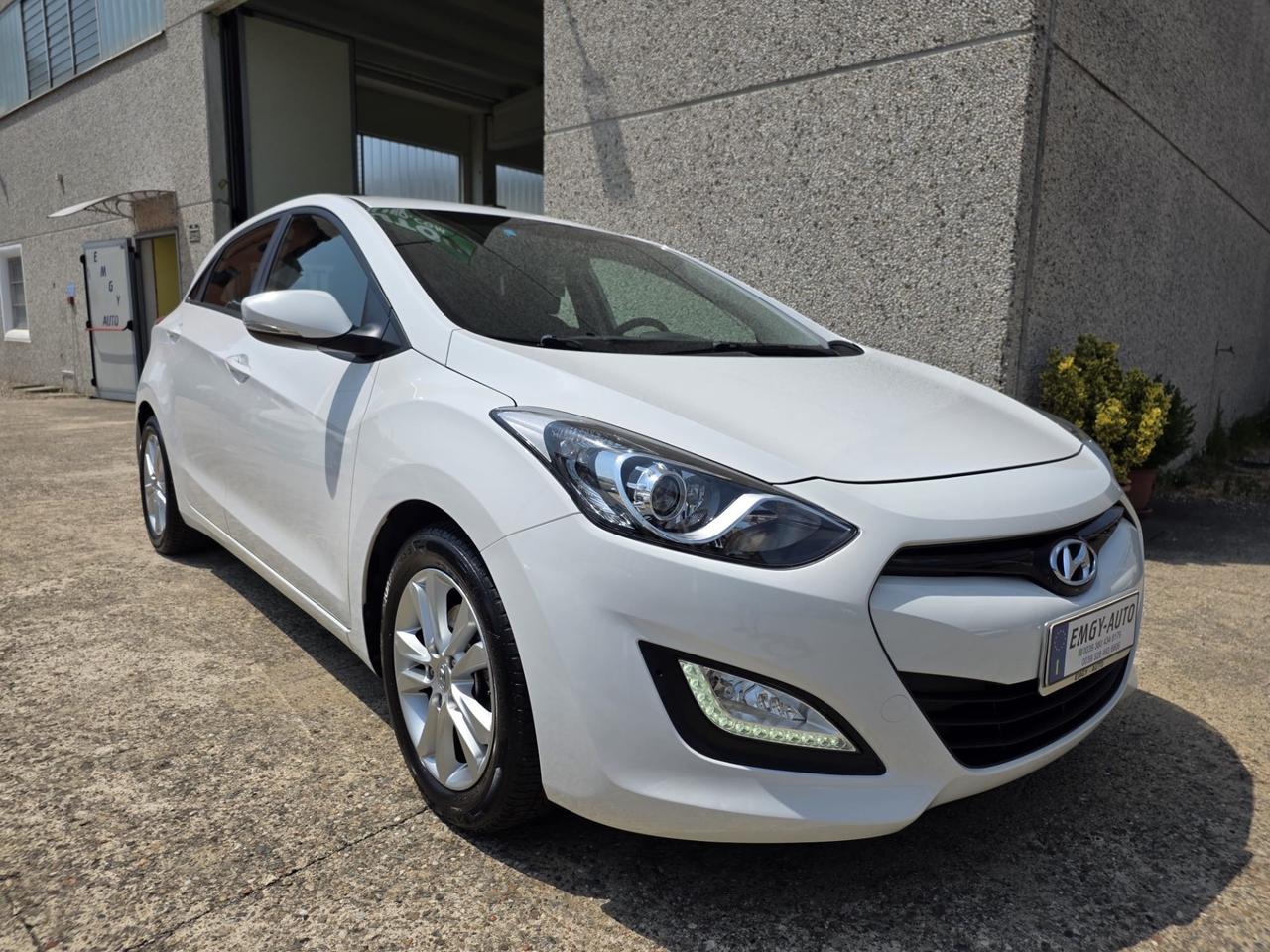 Hyundai i30 1.4 benzina