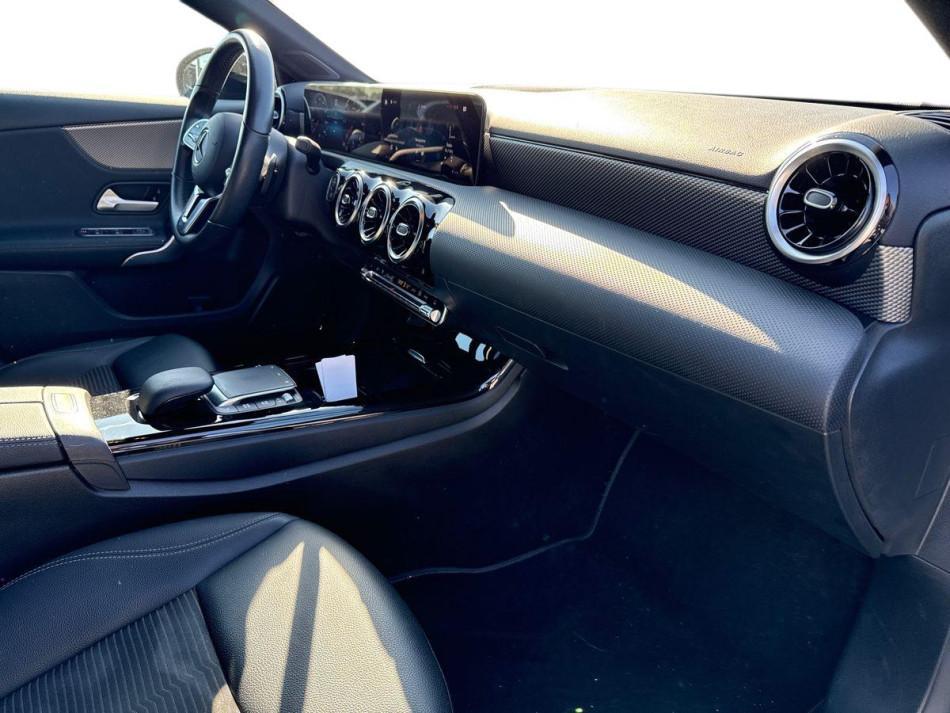 Mercedes Classe A 180 180 D Sport Night edition 8G-DCT