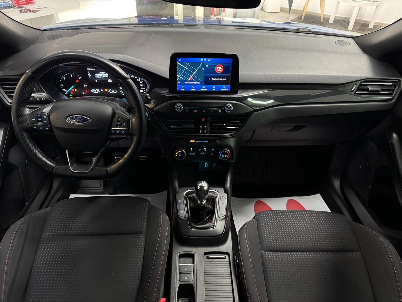 Ford Focus "ST Line" / 1.5 TDCi 120 CV / 2019