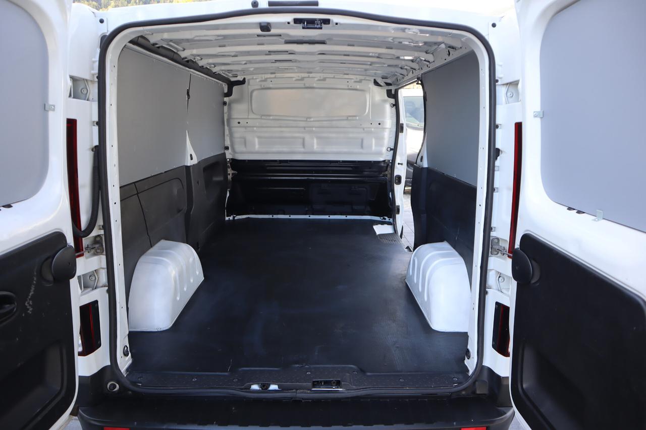 Fiat Talento 2.0 MJT 120 CV L1 Corto 3 POSTI CAMERA 16.850+ IVA