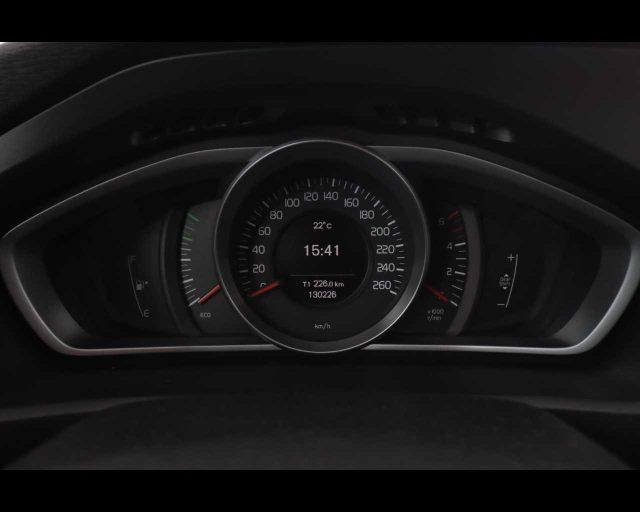 VOLVO V40 Cross Country D2 Pro