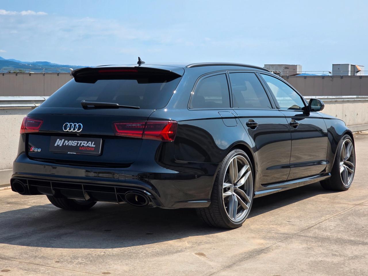 Audi A6 RS6 Avant 4.0 TFSI quattro performance Dynamic Plus