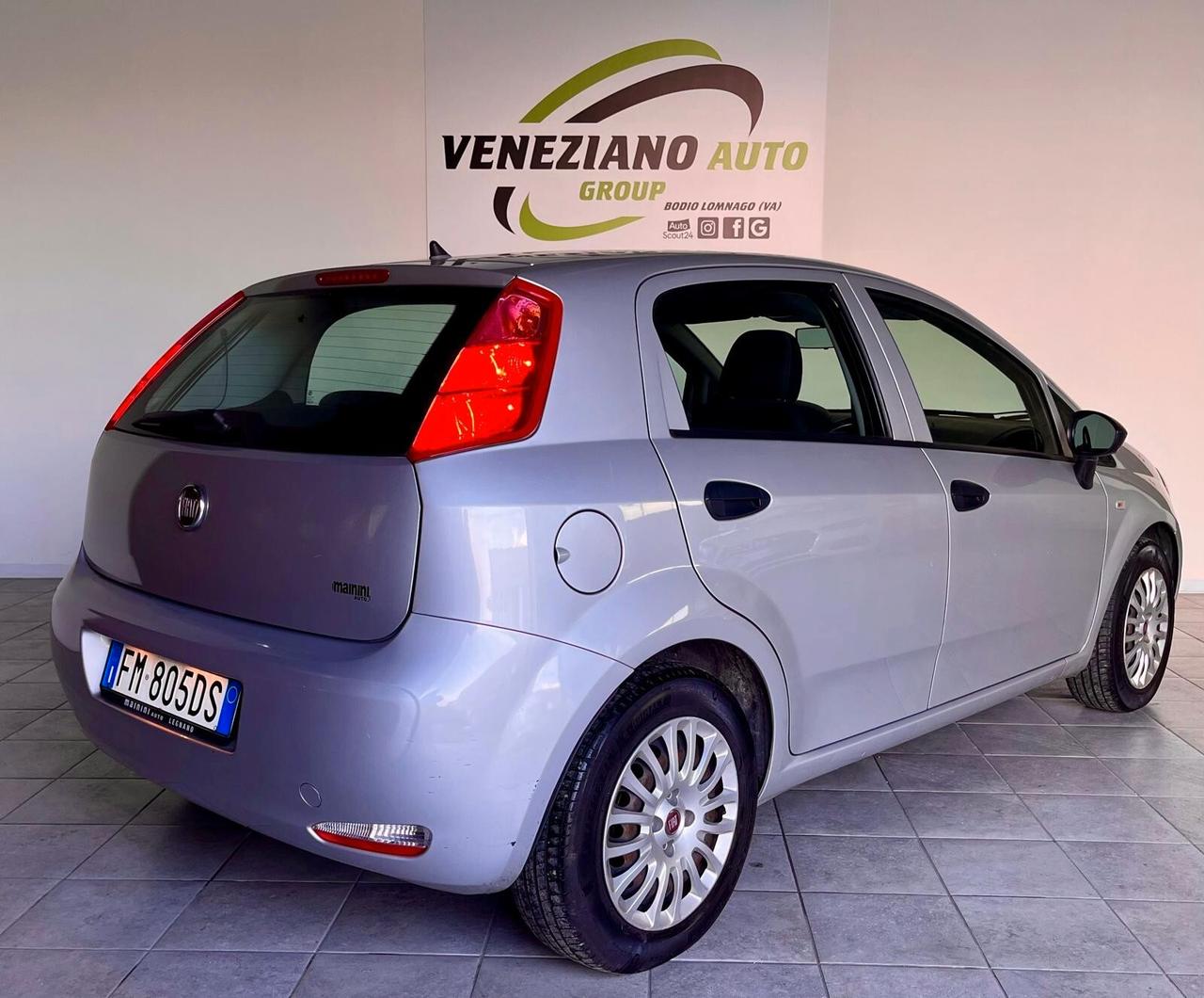 Fiat Punto 1.3 MJT II S&S 95 CV 5 porte Street